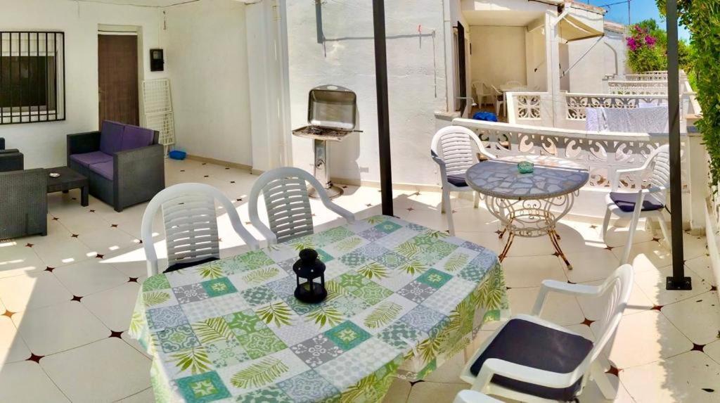 Adosado De 140M2 Con Terraza A 50 M De La Playa Βίλα Denia Εξωτερικό φωτογραφία